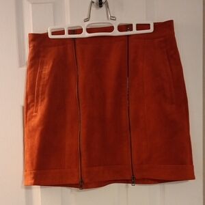 🧡BCBGMaxAzria Suede Mini Skirt • Orange • Front Zip • Pockets